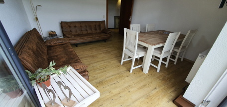 Wohnzimmer vom der Balkontür